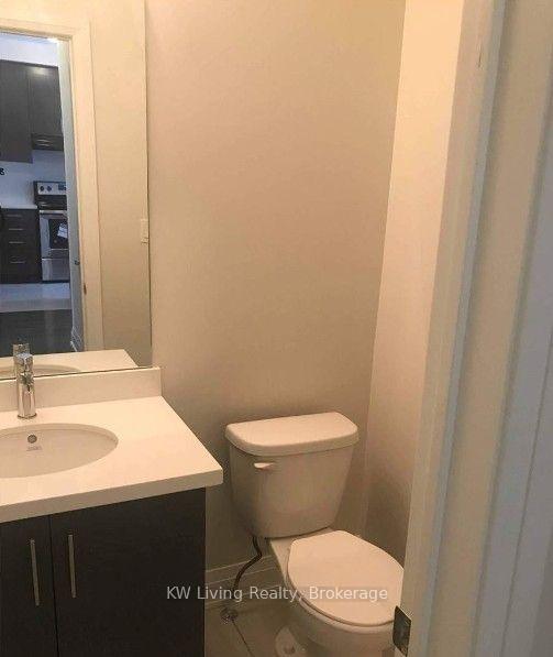 Photo 8 of 39 Oliana Way, Brampton, Bram West — HOMEH