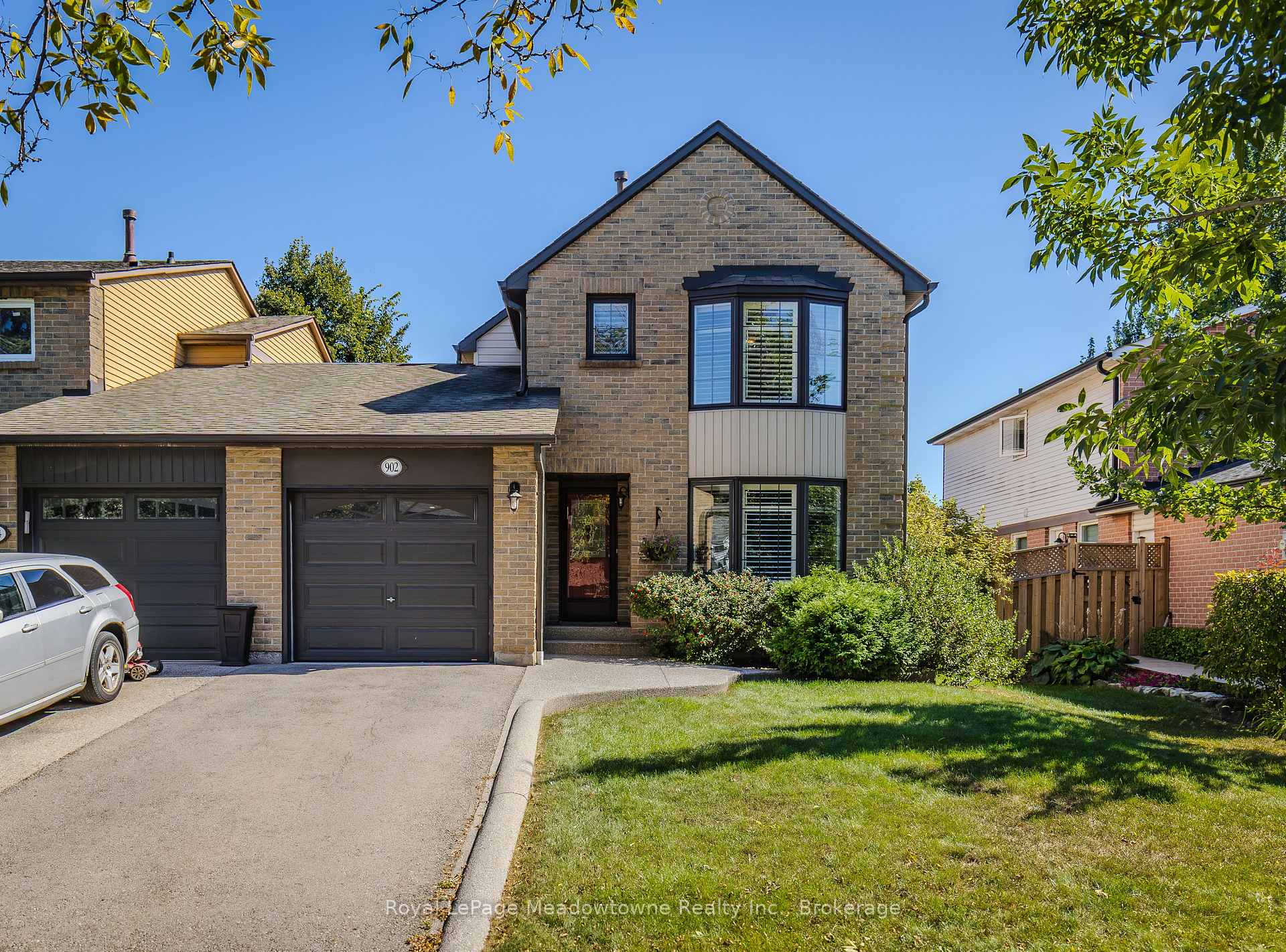Photo of 902 Laurier Avenue