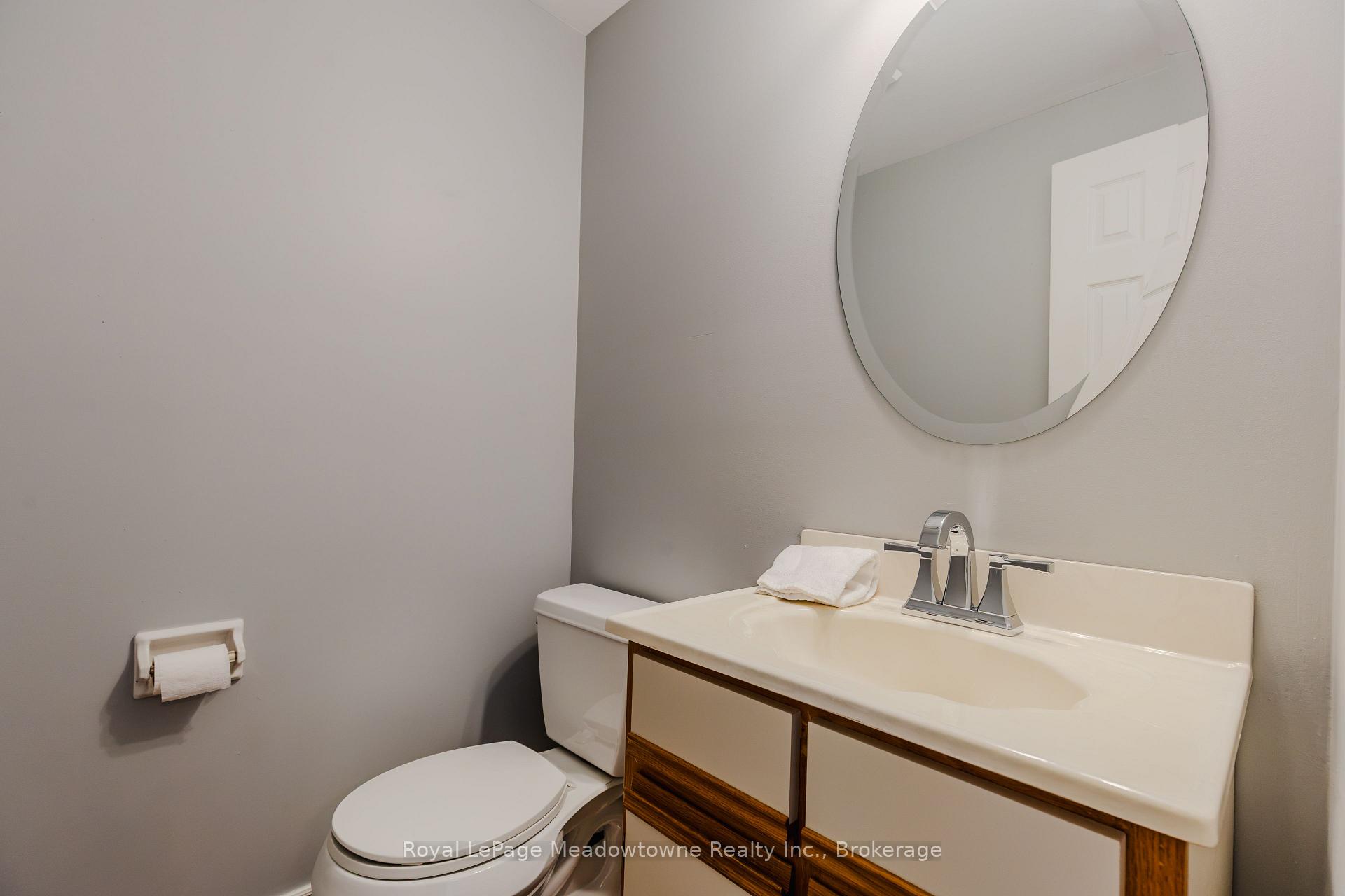 Photo 20 of 902 Laurier Avenue, Milton, Timberlea — HOMEH
