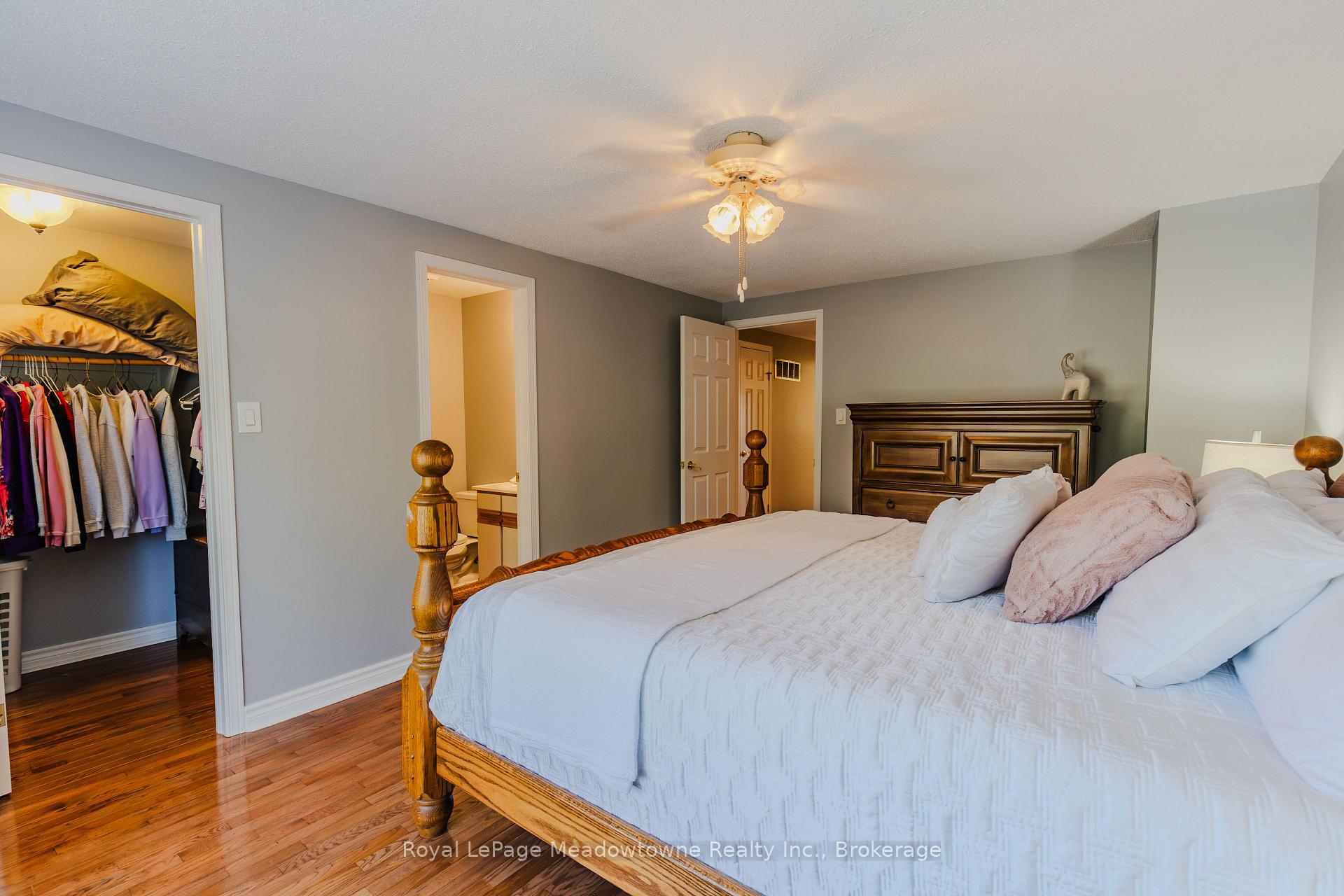 Photo 21 of 902 Laurier Avenue, Milton, Timberlea — HOMEH