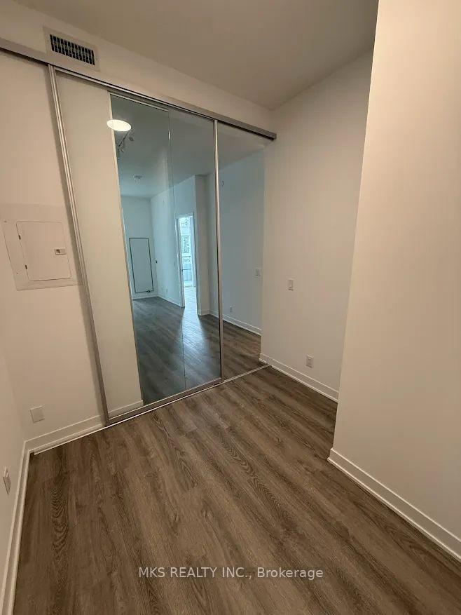 Photo 8 of Unit 1107, 180 Front Street E, Toronto, Moss Park — HOMEH