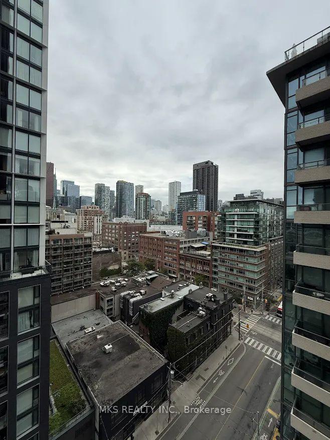 Photo 10 of Unit 1512, 180 Front Street E, Toronto, Moss Park — HOMEH