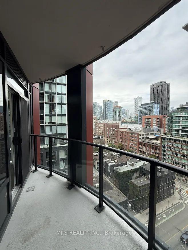 Photo 12 of Unit 1512, 180 Front Street E, Toronto, Moss Park — HOMEH