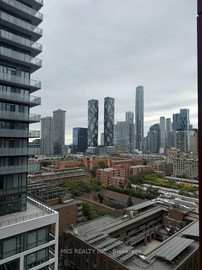 Photo 7 of Unit 1808, 180 Front Street E, Toronto, Moss Park — HOMEH