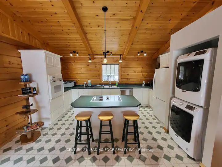 Photo 7 of 1095 Conservation Road, Gravenhurst, Muskoka (S) — HOMEH