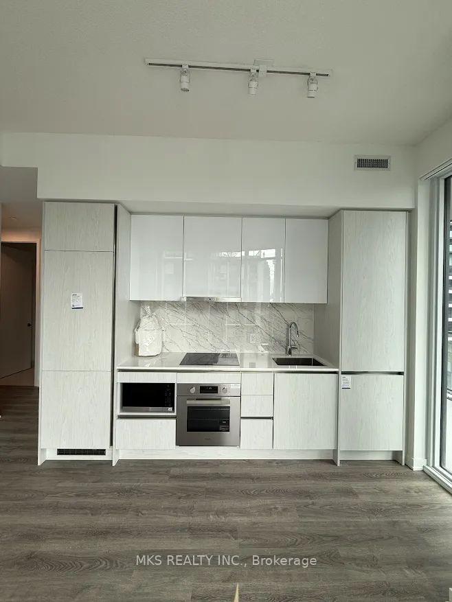 Photo 8 of Unit 2510, 180 Front Street E, Toronto, Moss Park — HOMEH