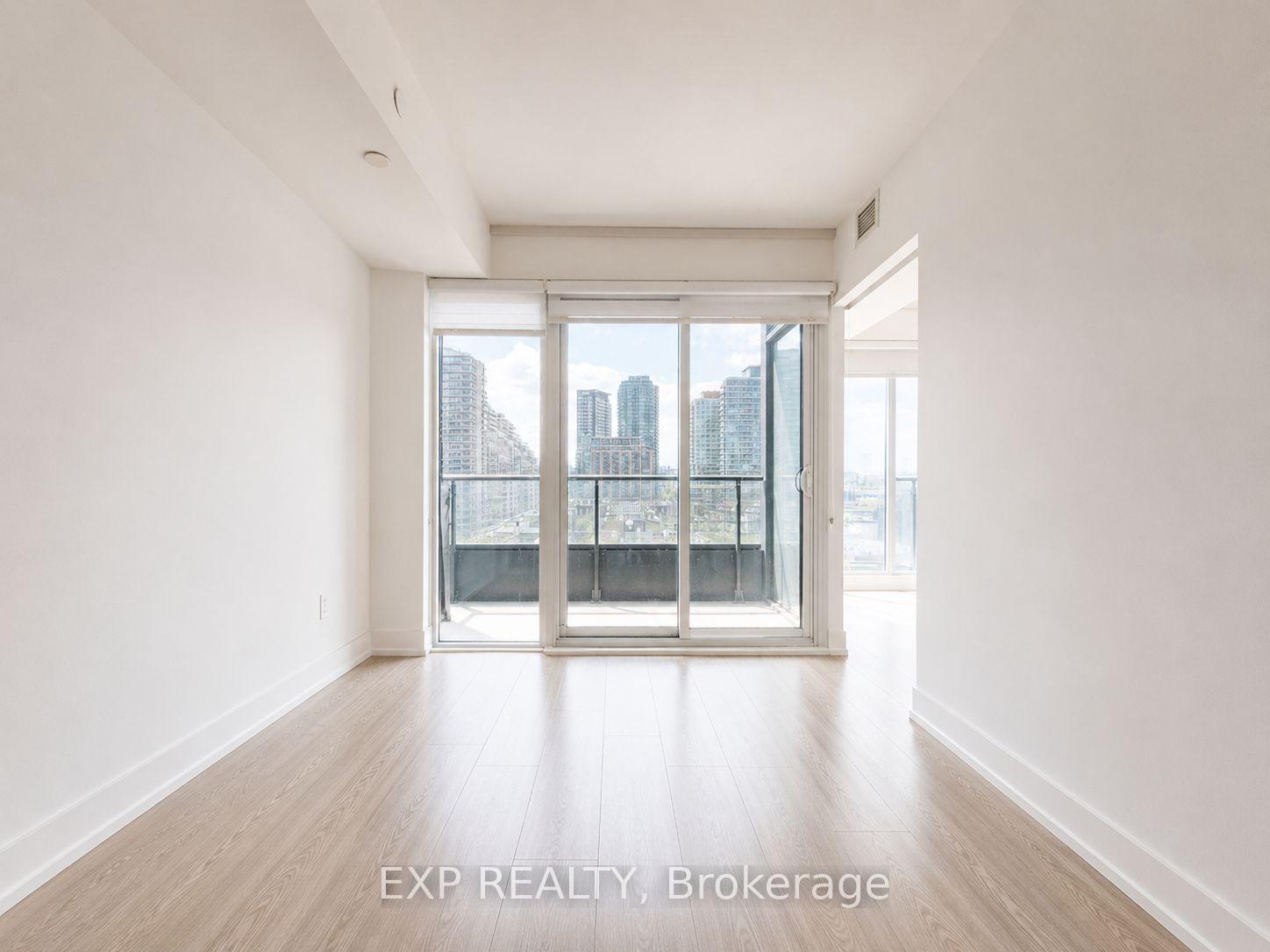 Photo 12 of Unit 811, 19 Western Battery Road, Toronto, Niagara — HOMEH
