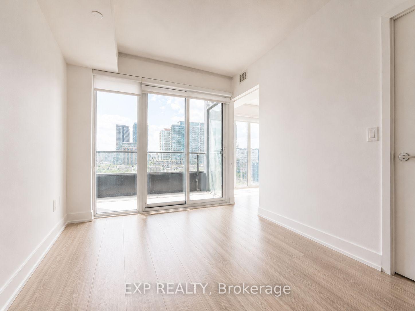 Photo 13 of Unit 811, 19 Western Battery Road, Toronto, Niagara — HOMEH