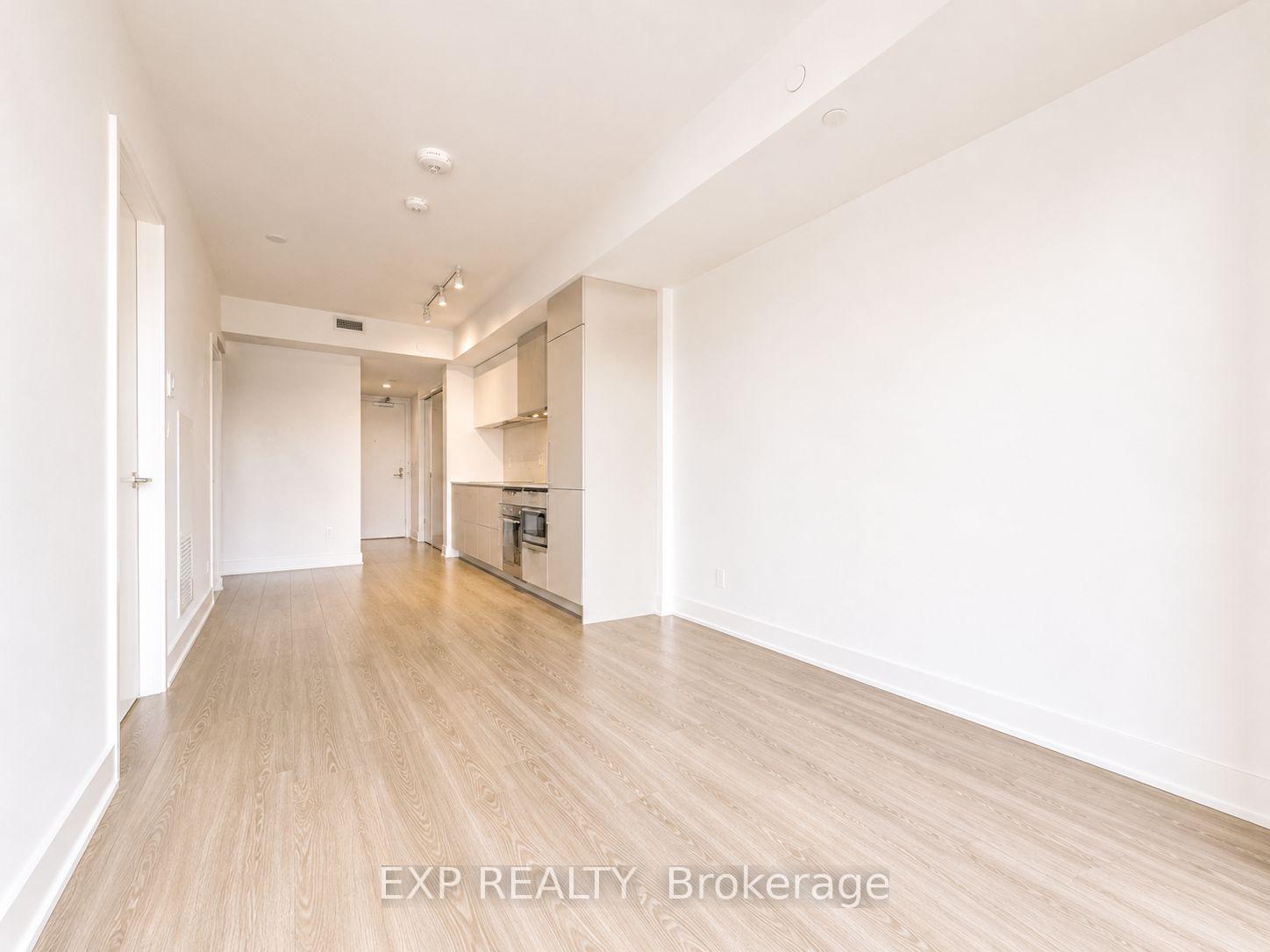Photo 16 of Unit 811, 19 Western Battery Road, Toronto, Niagara — HOMEH