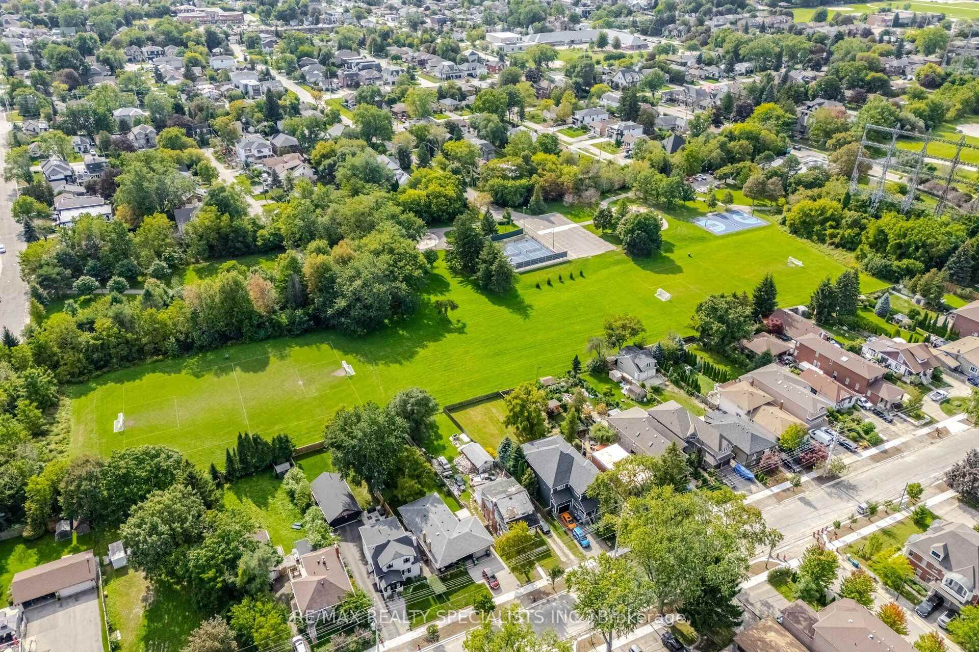 Photo 25 of 1169 Lakeshore Road E, Mississauga, Lakeview — HOMEH