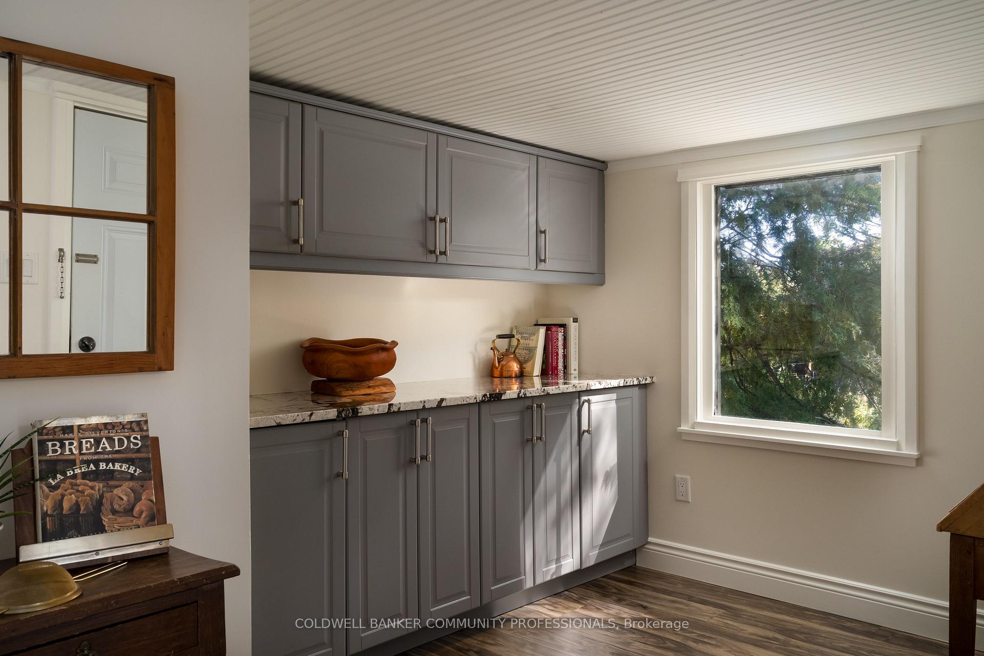Photo 13 of 155 Sherman Avenue S, Hamilton, Blakeley — HOMEH