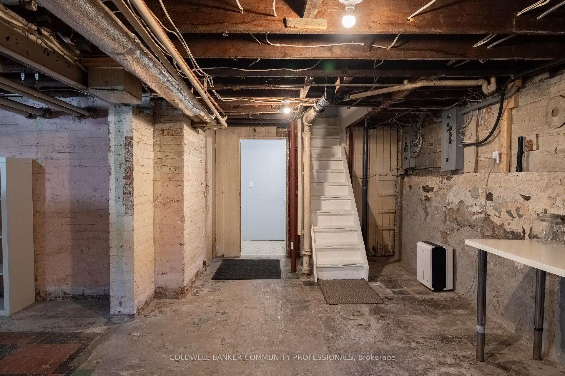 Photo 39 of 155 Sherman Avenue S, Hamilton, Blakeley — HOMEH