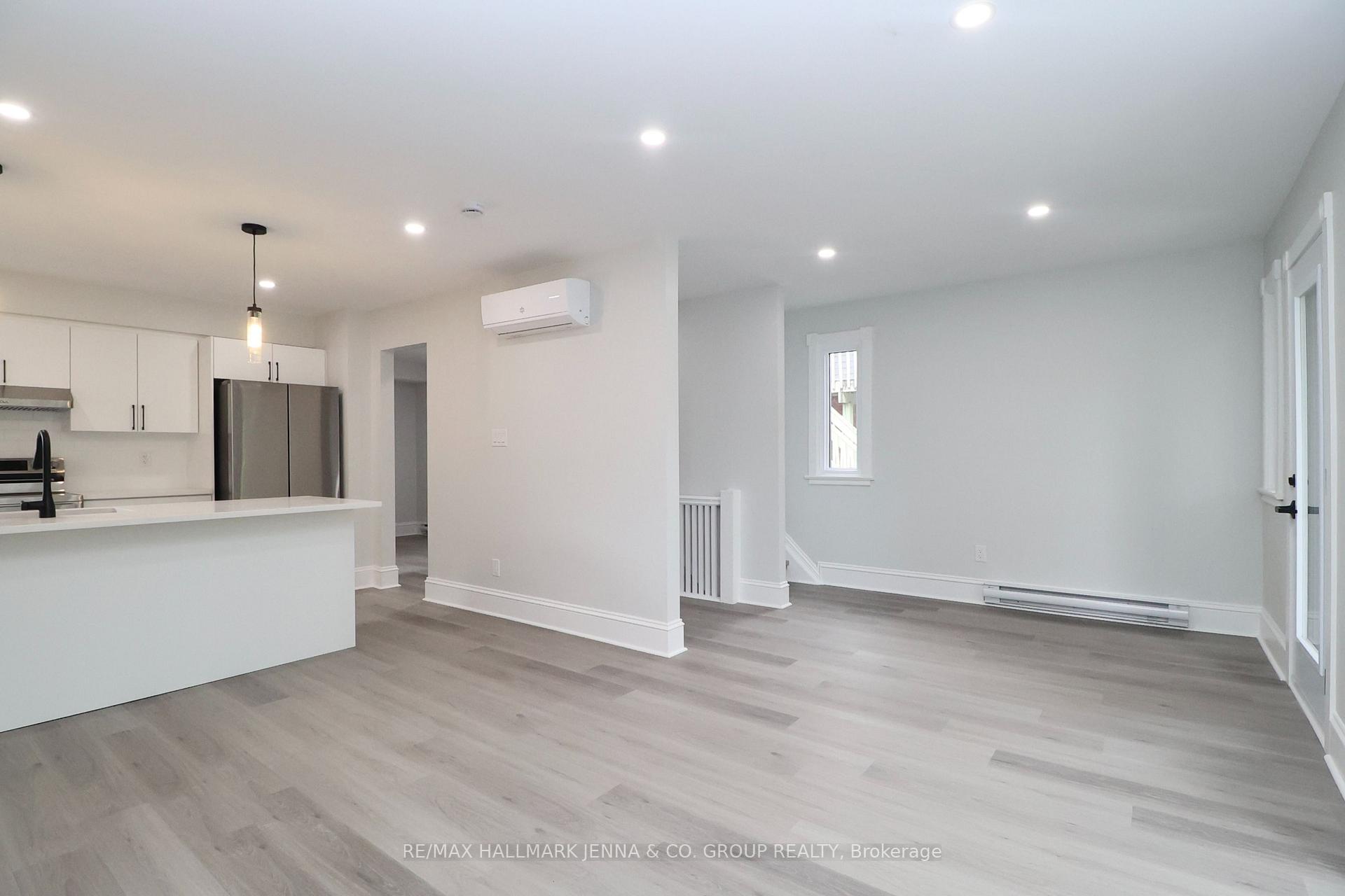 Photo 9 of Unit 3, 332 Osgoode Street, Ottawa, Sandy Hill — HOMEH