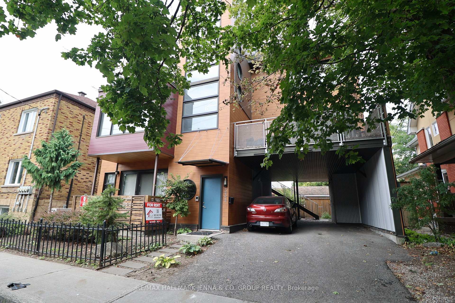 Photo 2 of Unit 3, 331 Osgoode Street, Ottawa, Sandy Hill — HOMEH