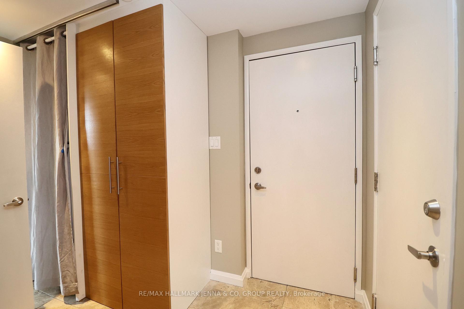 Photo 3 of Unit 3, 331 Osgoode Street, Ottawa, Sandy Hill — HOMEH