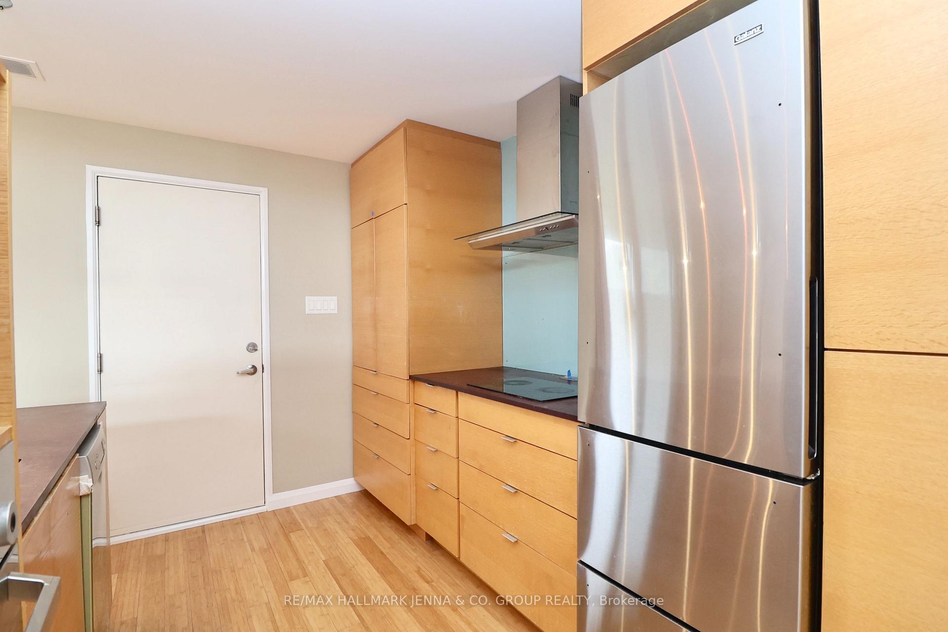 Photo 4 of Unit 3, 331 Osgoode Street, Ottawa, Sandy Hill — HOMEH