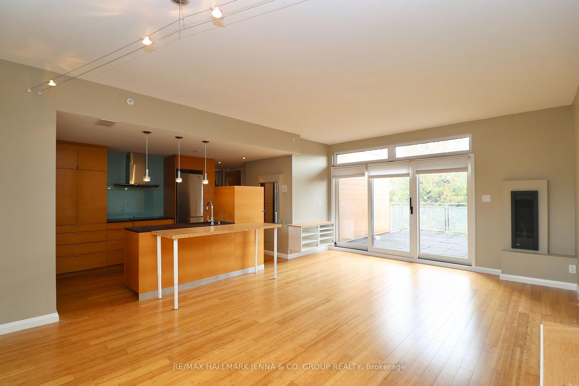 Photo 6 of Unit 3, 331 Osgoode Street, Ottawa, Sandy Hill — HOMEH