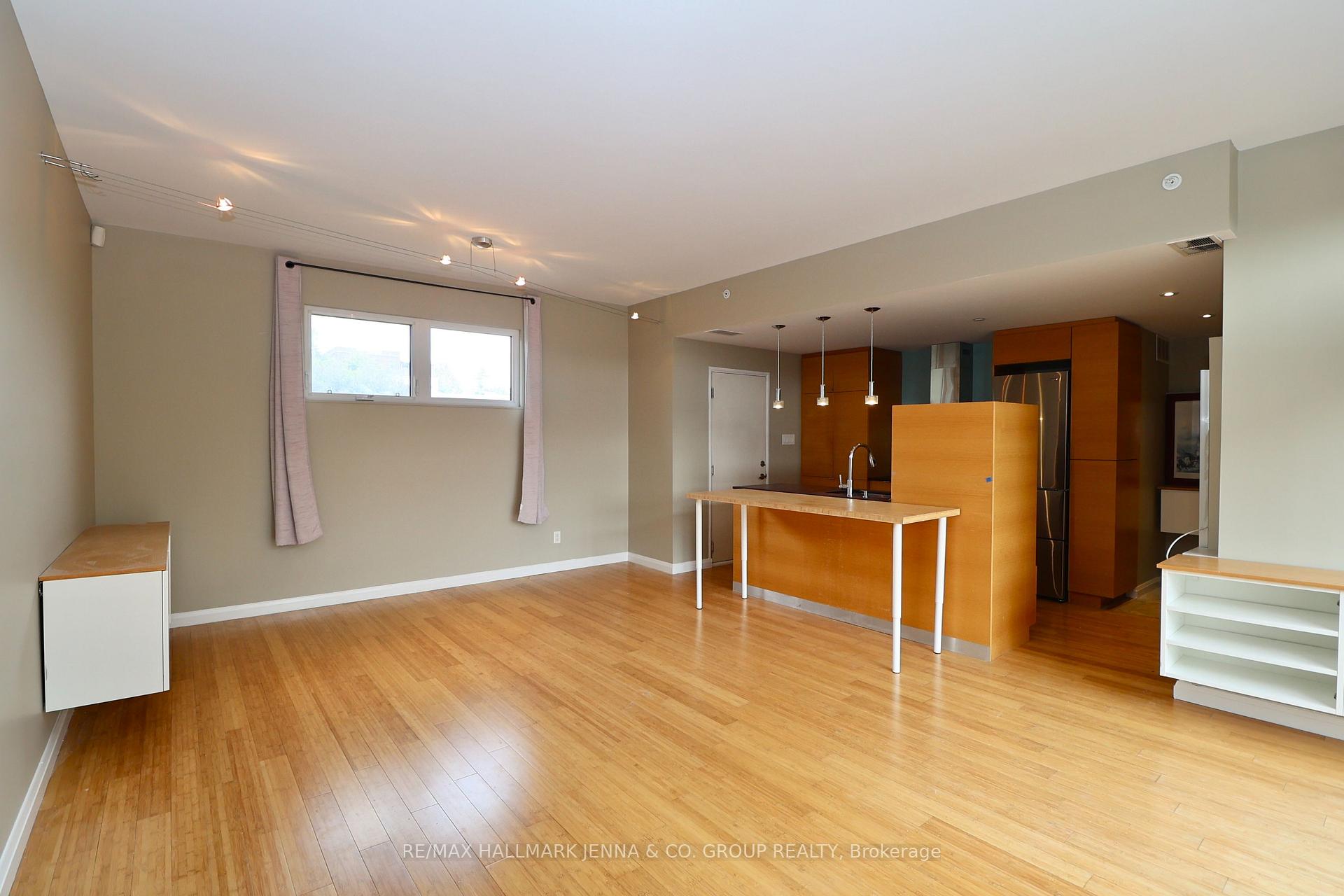Photo 8 of Unit 3, 331 Osgoode Street, Ottawa, Sandy Hill — HOMEH