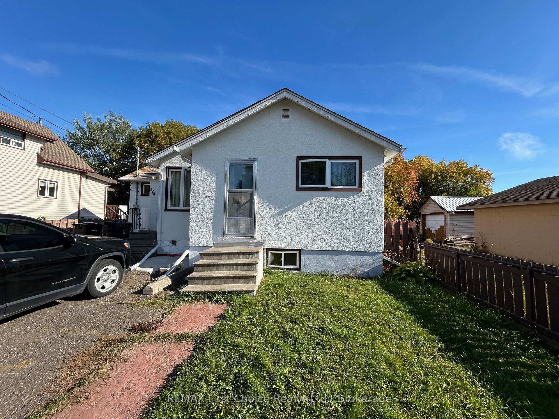 Photo 1 of 344 Cornwall Avenue, Thunder Bay, Court / Cumberland — HOMEH