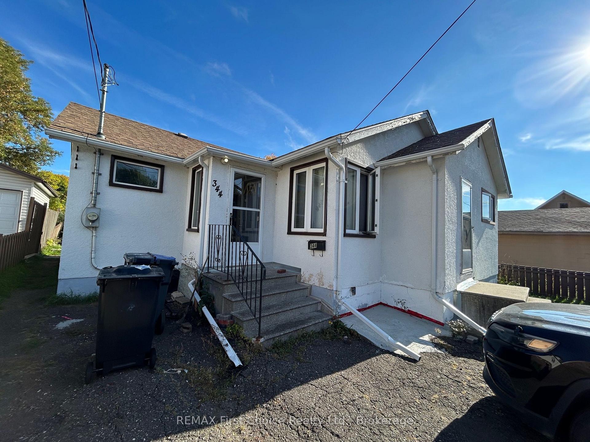 Photo 3 of 344 Cornwall Avenue, Thunder Bay, Court / Cumberland — HOMEH