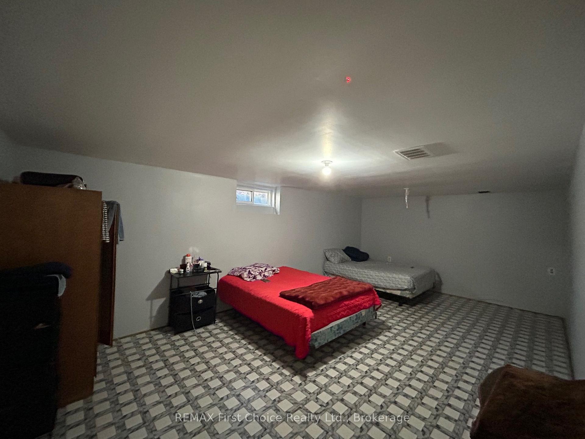 Photo 14 of 344 Cornwall Avenue, Thunder Bay, Court / Cumberland — HOMEH