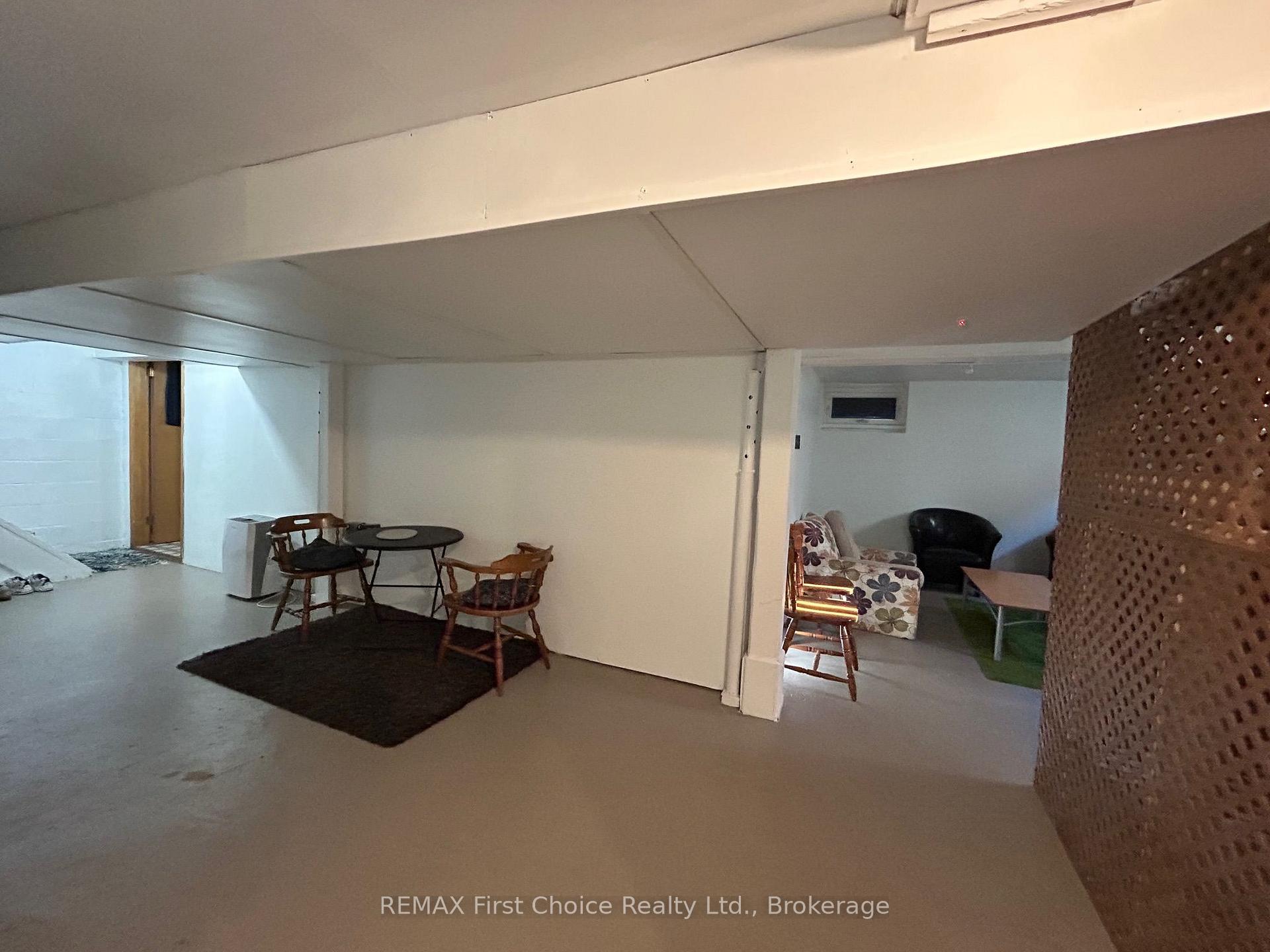Photo 18 of 344 Cornwall Avenue, Thunder Bay, Court / Cumberland — HOMEH