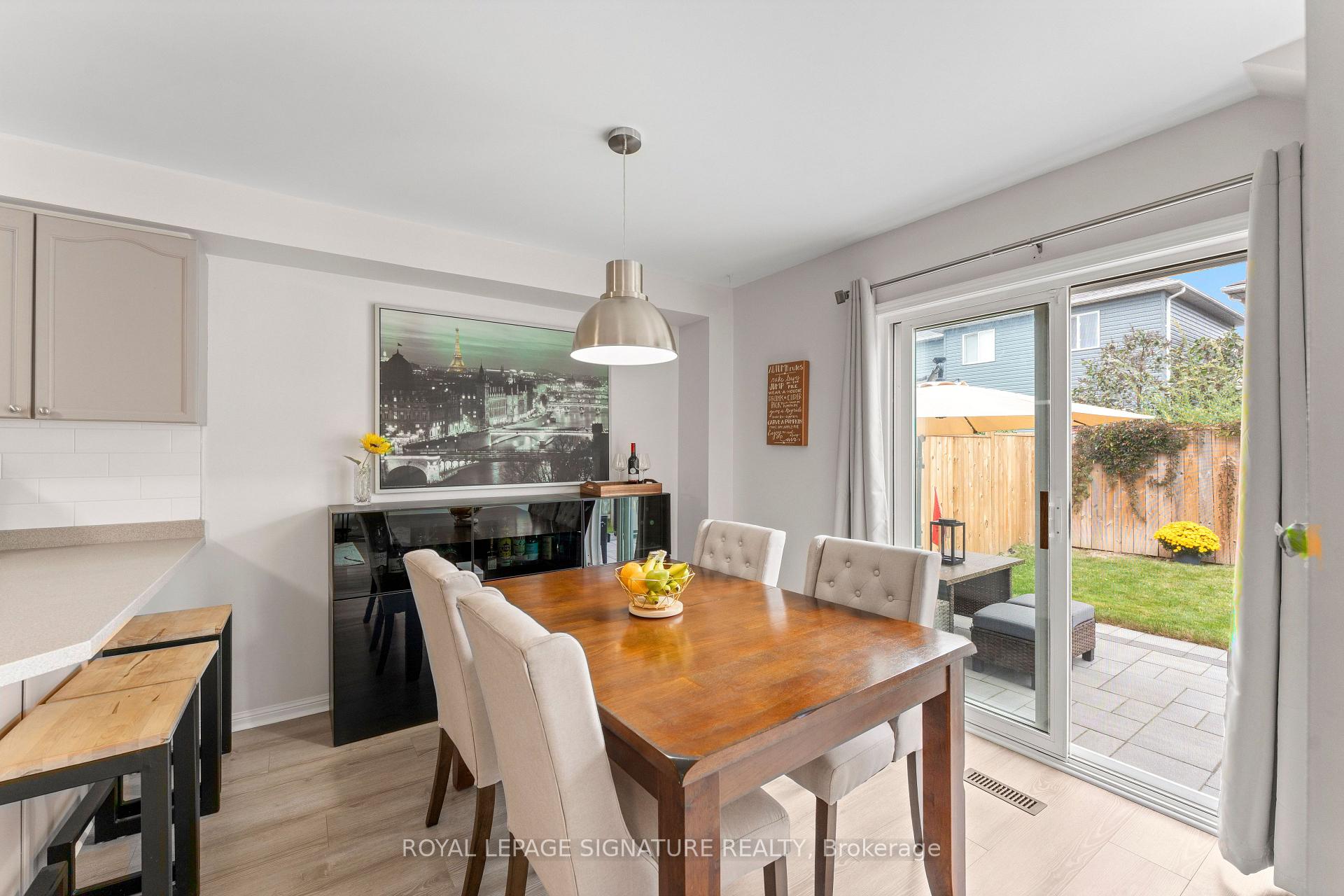 Photo 14 of 16 Beacham Crescent, Clarington, Newcastle — HOMEH