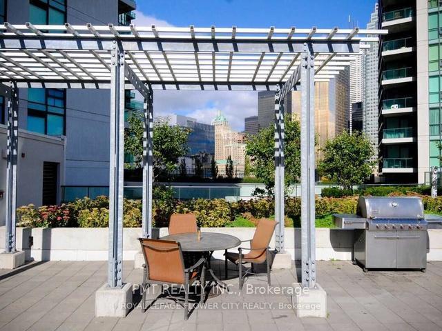 Photo 19 of Unit 408, 12 Yonge Street, Toronto, Waterfront Communities — HOMEH