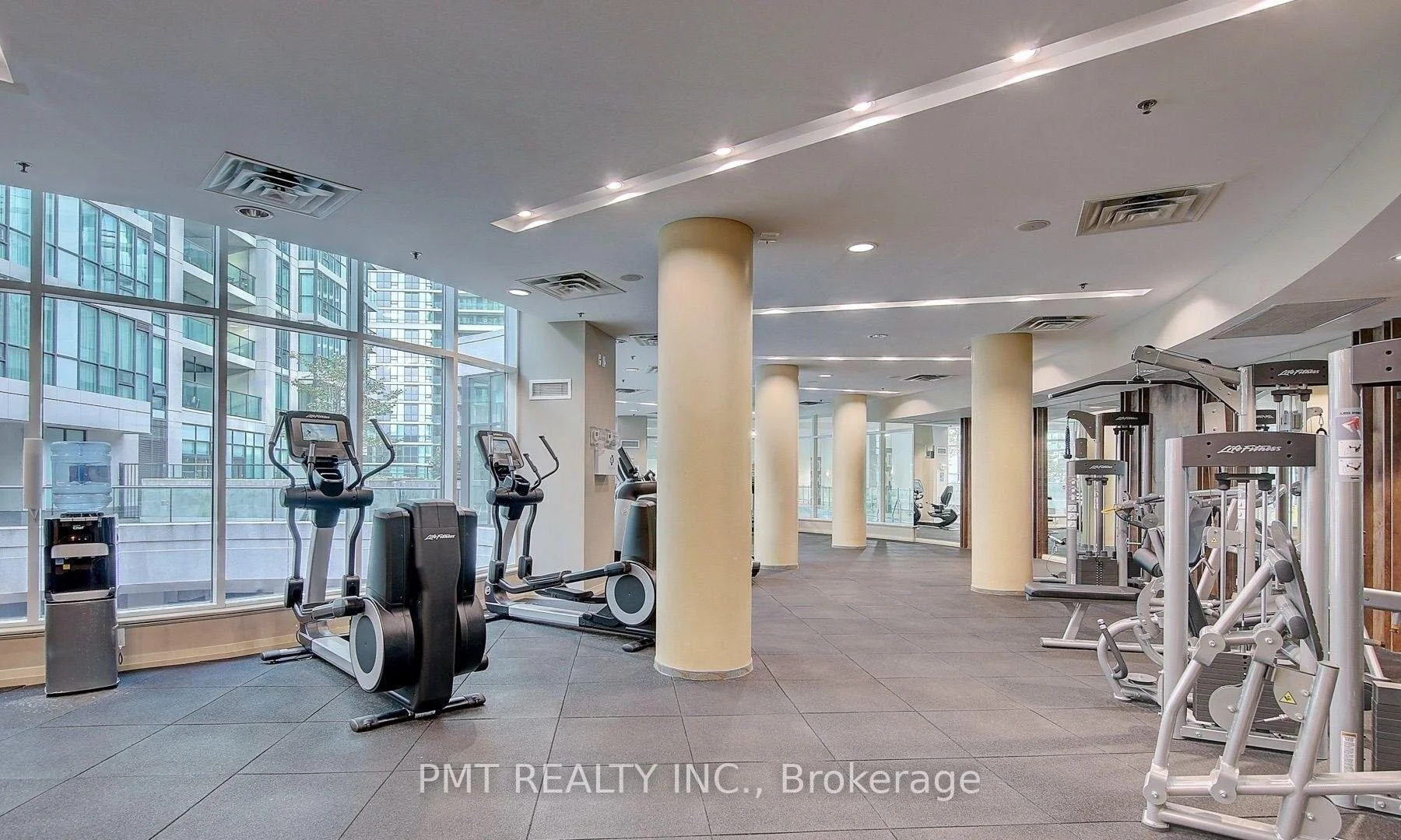 Photo of Unit 408, 12 Yonge Street