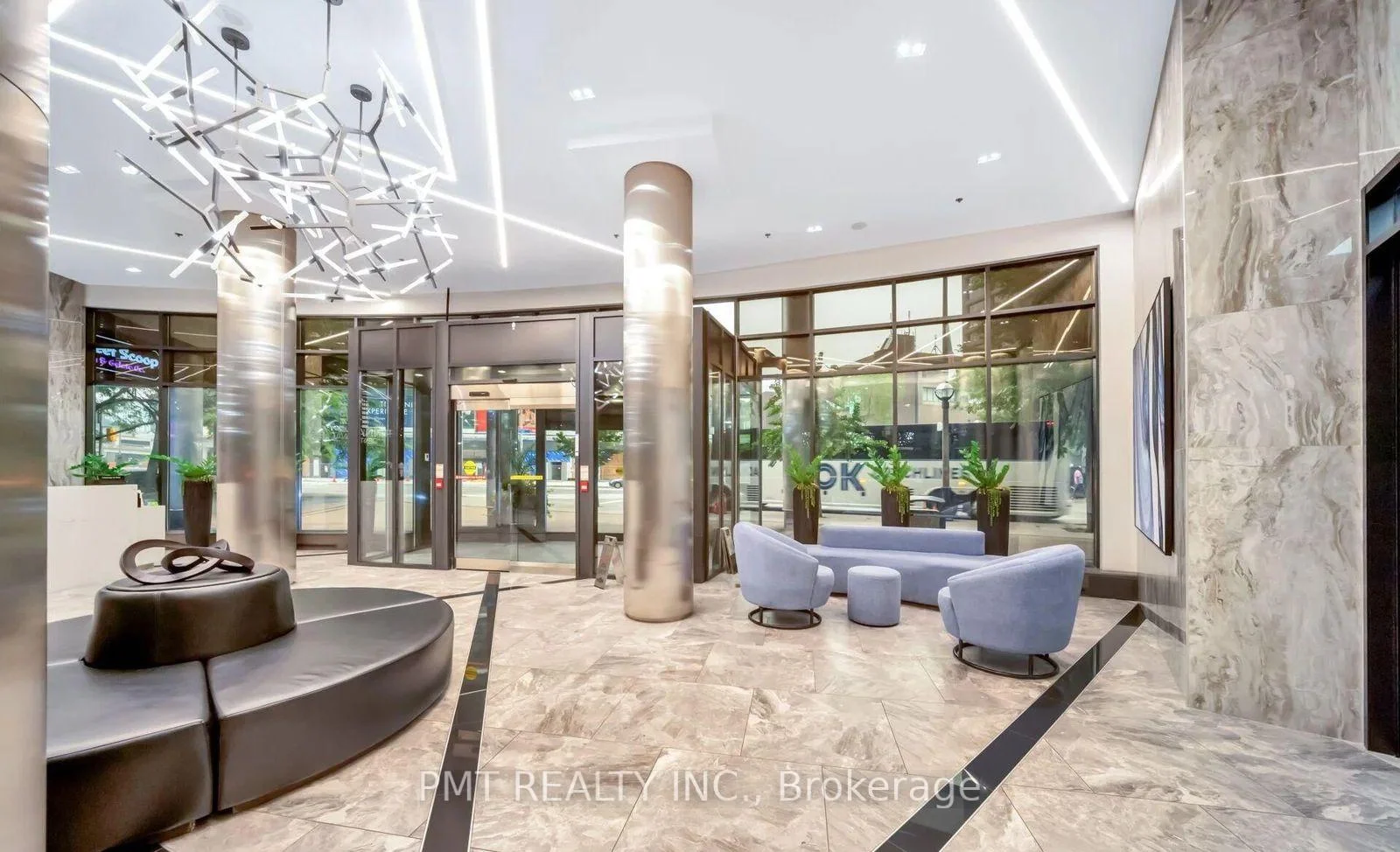 Photo 24 of Unit 408, 12 Yonge Street, Toronto, Waterfront Communities — HOMEH