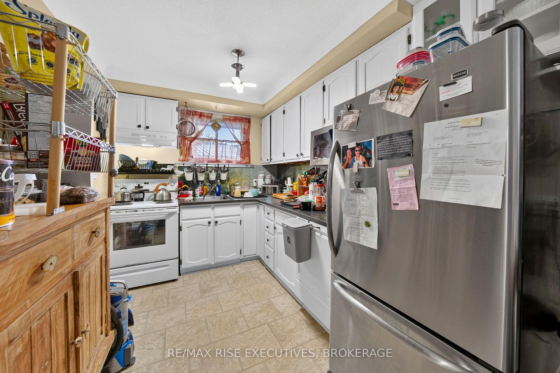 Photo 7 of 33 Montgomery Boulevard, Kingston, City SouthWest — HOMEH