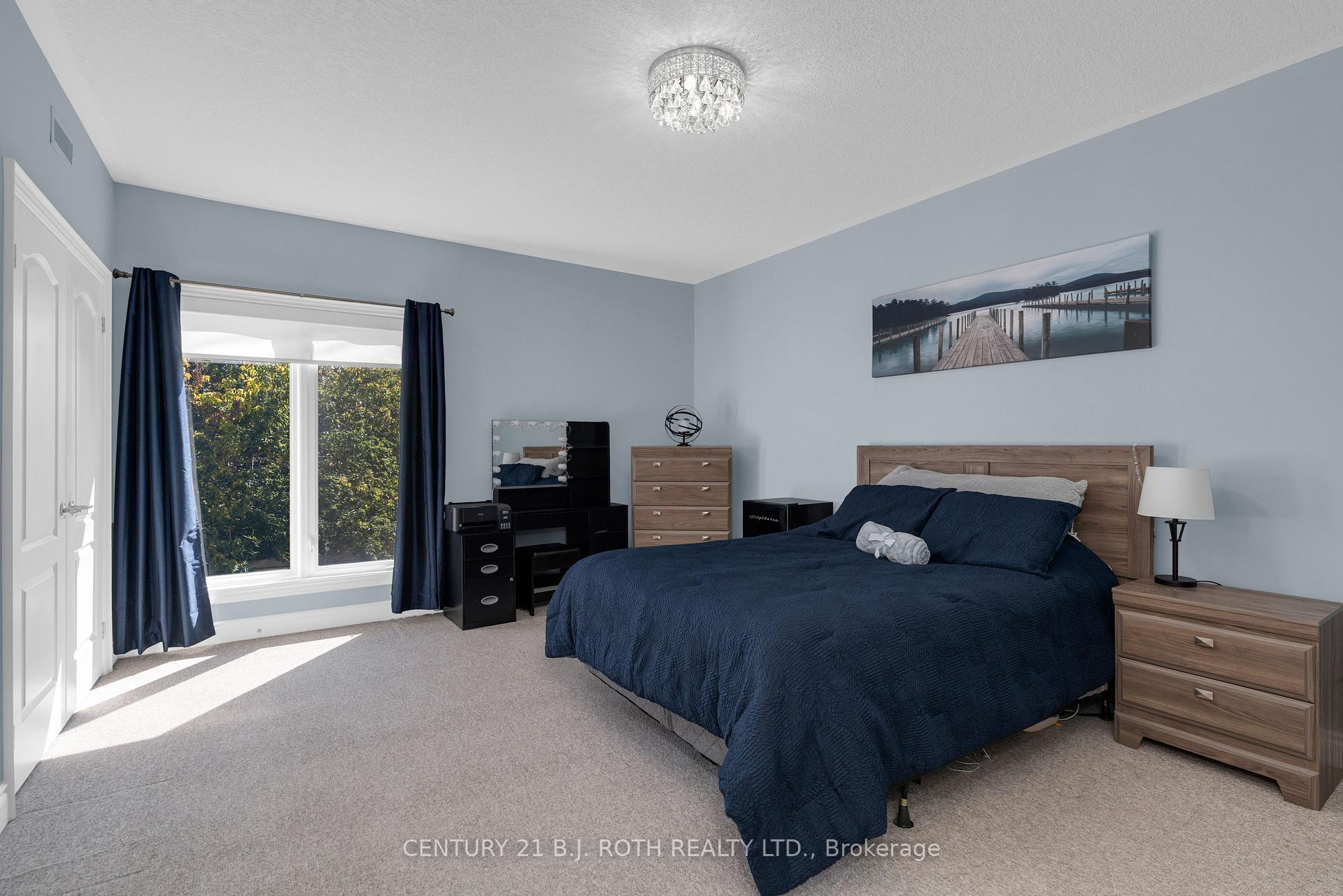 Photo 16 of Unit 201, 720 Yonge Street, Barrie, Painswick South — HOMEH