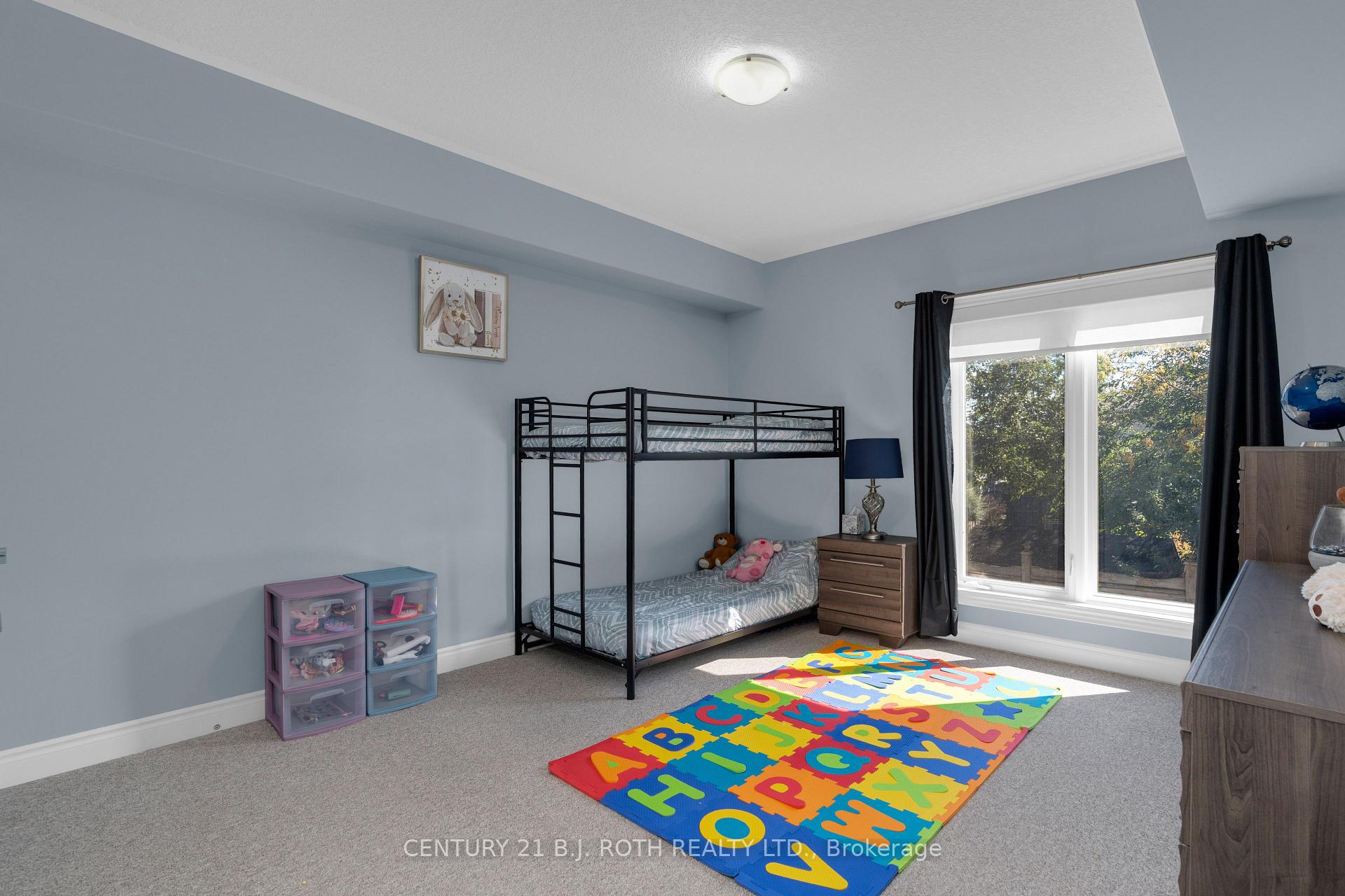 Photo 20 of Unit 201, 720 Yonge Street, Barrie, Painswick South — HOMEH
