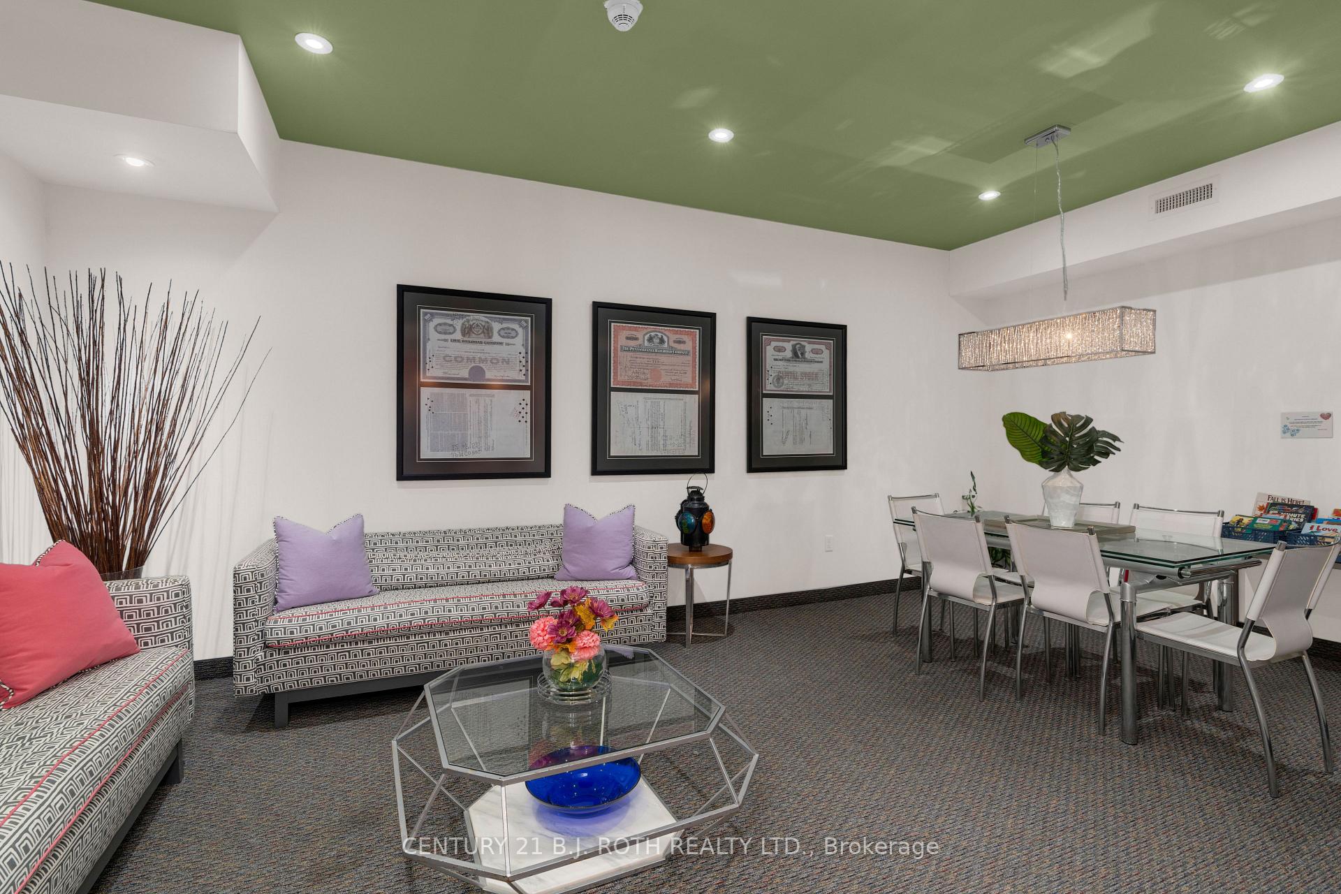 Photo 28 of Unit 201, 720 Yonge Street, Barrie, Painswick South — HOMEH