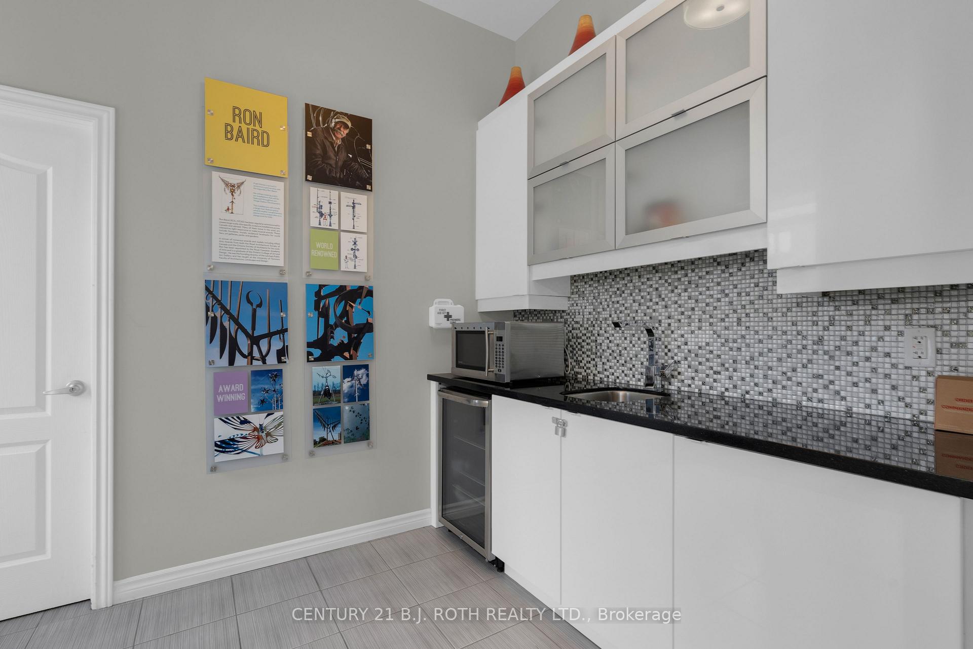 Photo 35 of Unit 201, 720 Yonge Street, Barrie, Painswick South — HOMEH