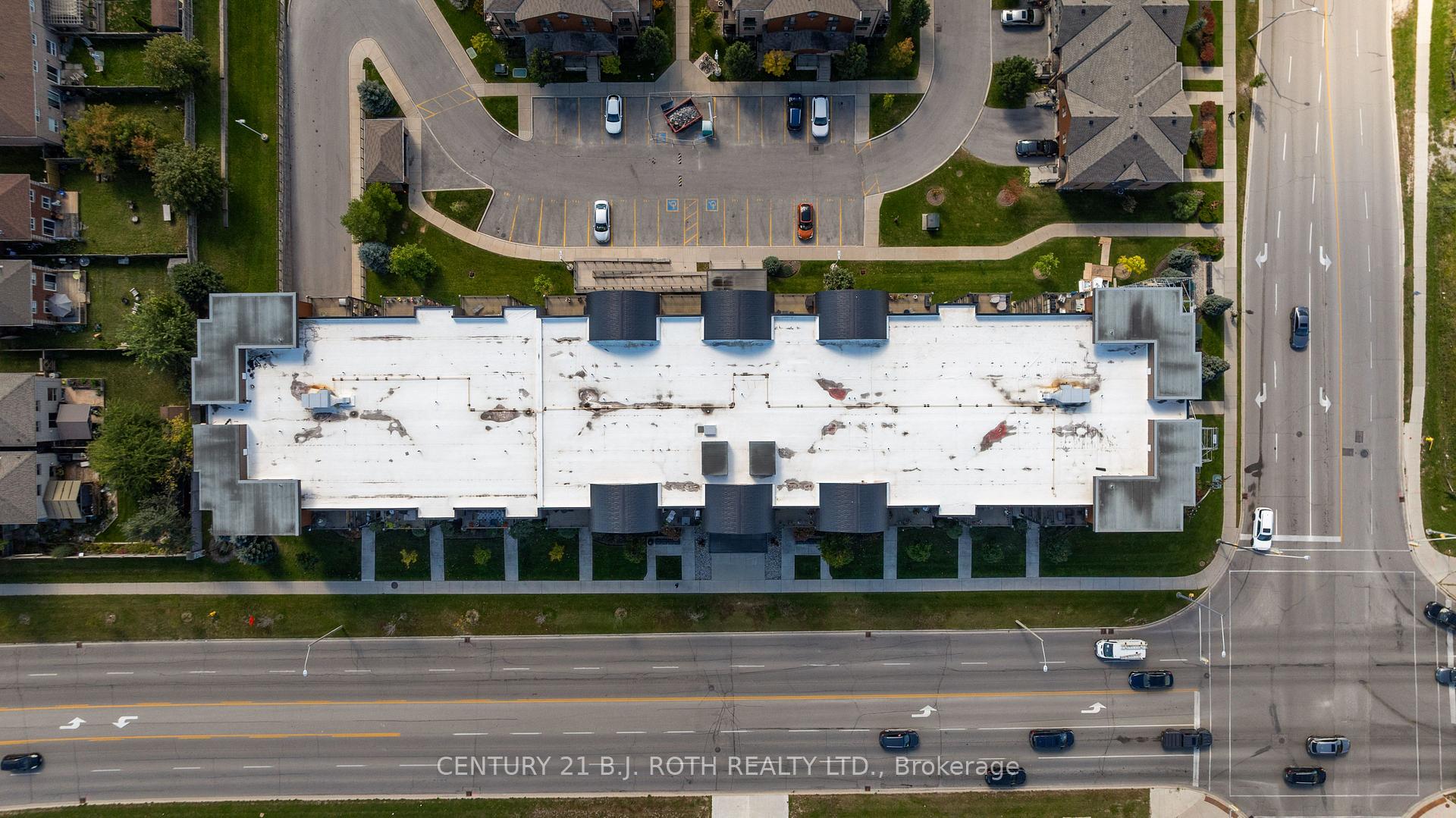 Photo 39 of Unit 201, 720 Yonge Street, Barrie, Painswick South — HOMEH