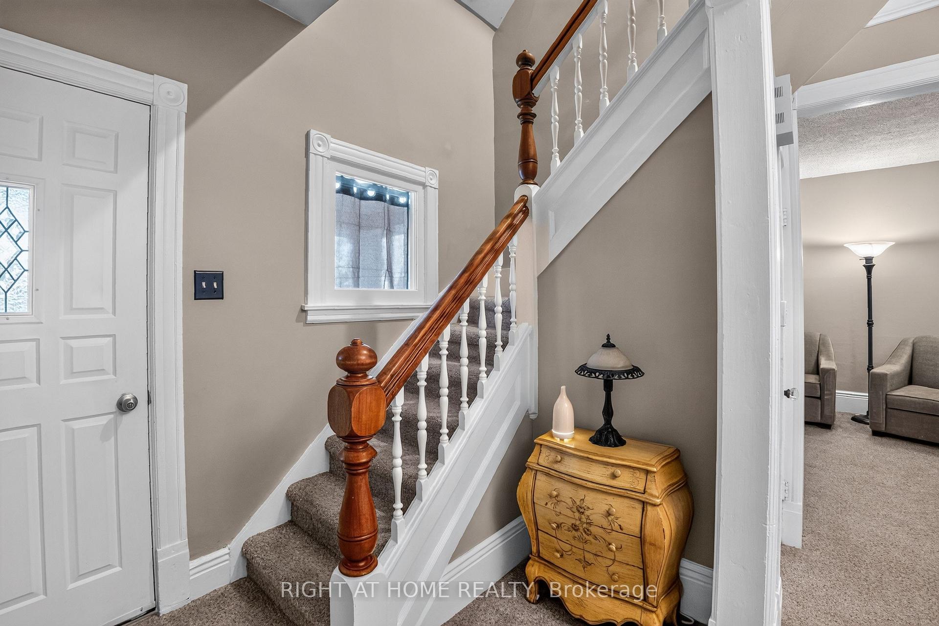 Photo 6 of 46 West Avenue, St. Thomas — HOMEH