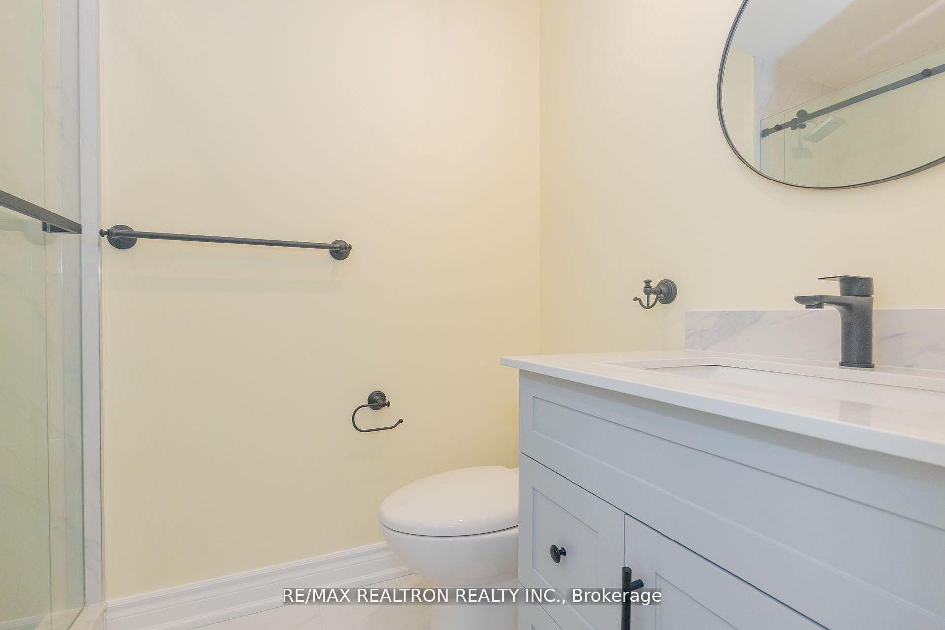 Photo 18 of Unit Upper, 129 Sexton Crescent, North York, Hillcrest Village — HOMEH