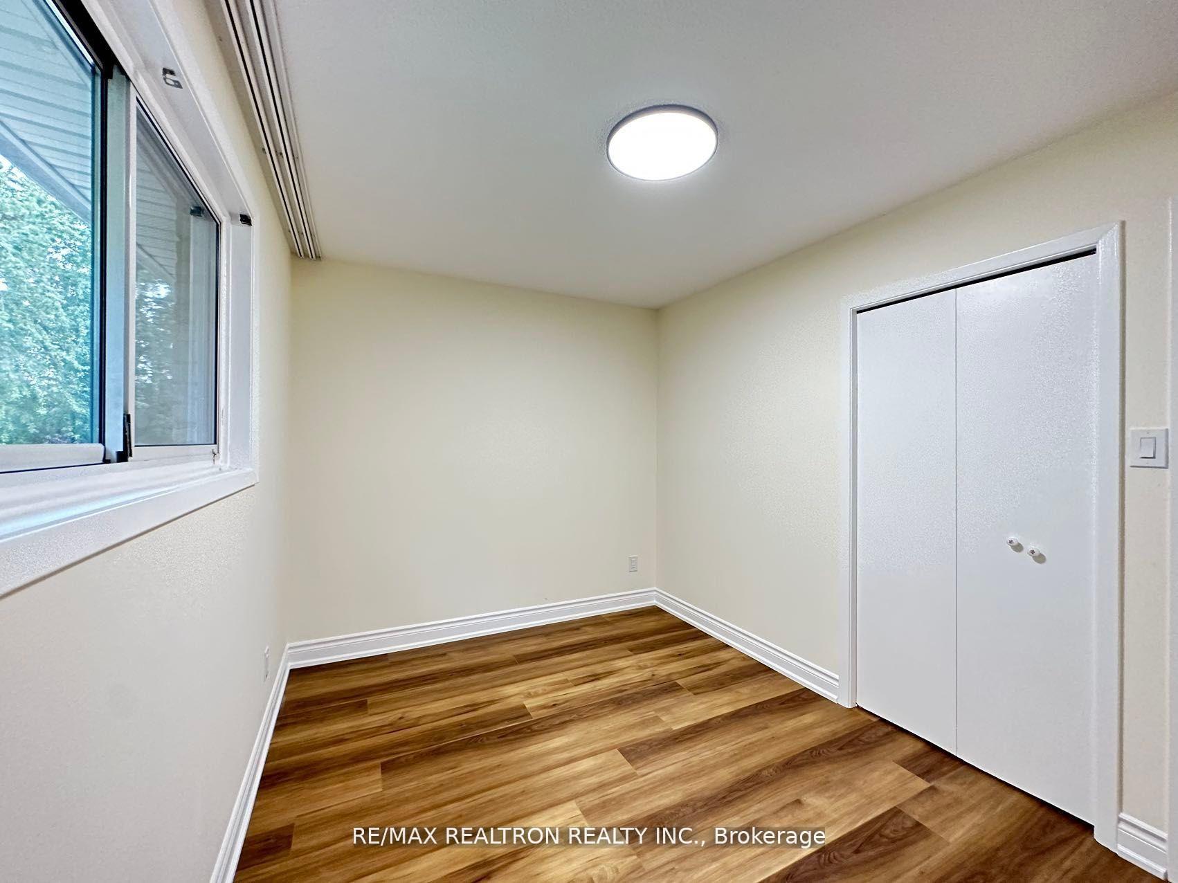Photo 21 of Unit Upper, 129 Sexton Crescent, North York, Hillcrest Village — HOMEH