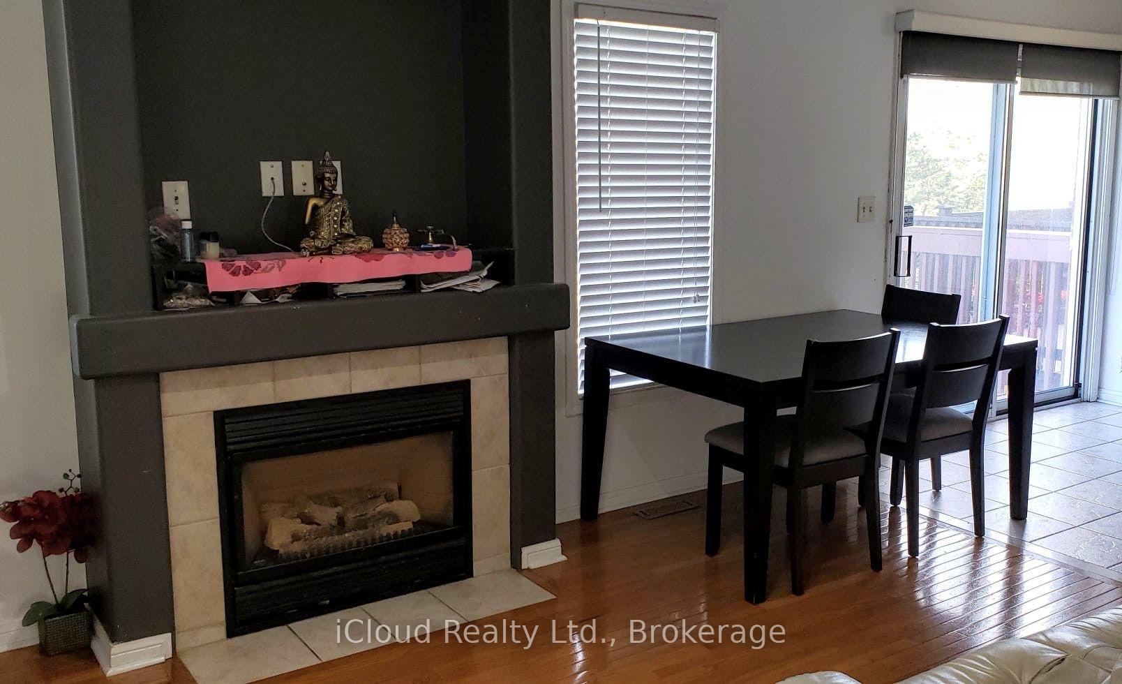 Photo 4 of 1675 Samuelson Circle, Mississauga, Meadowvale Village — HOMEH