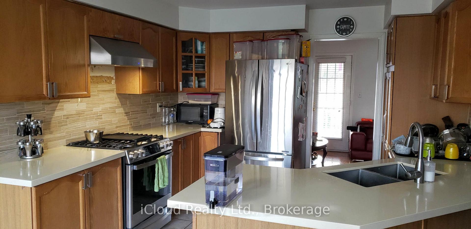 Photo 5 of 1675 Samuelson Circle, Mississauga, Meadowvale Village — HOMEH