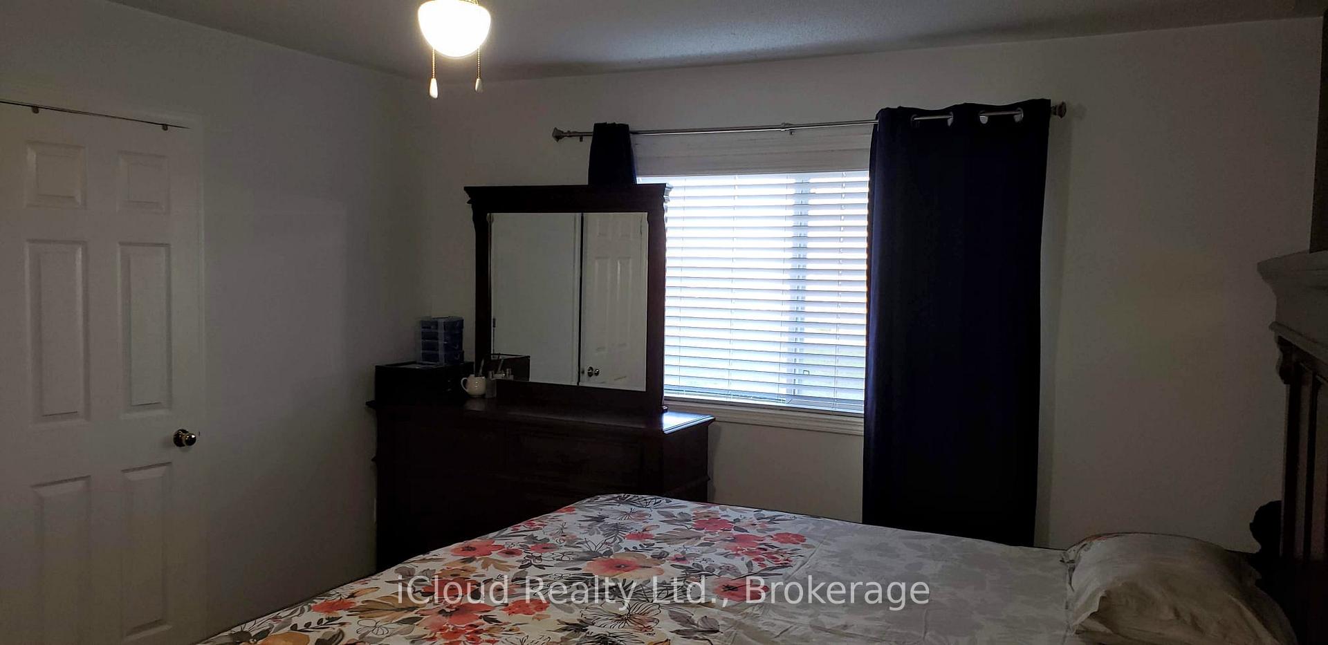 Photo 9 of 1675 Samuelson Circle, Mississauga, Meadowvale Village — HOMEH