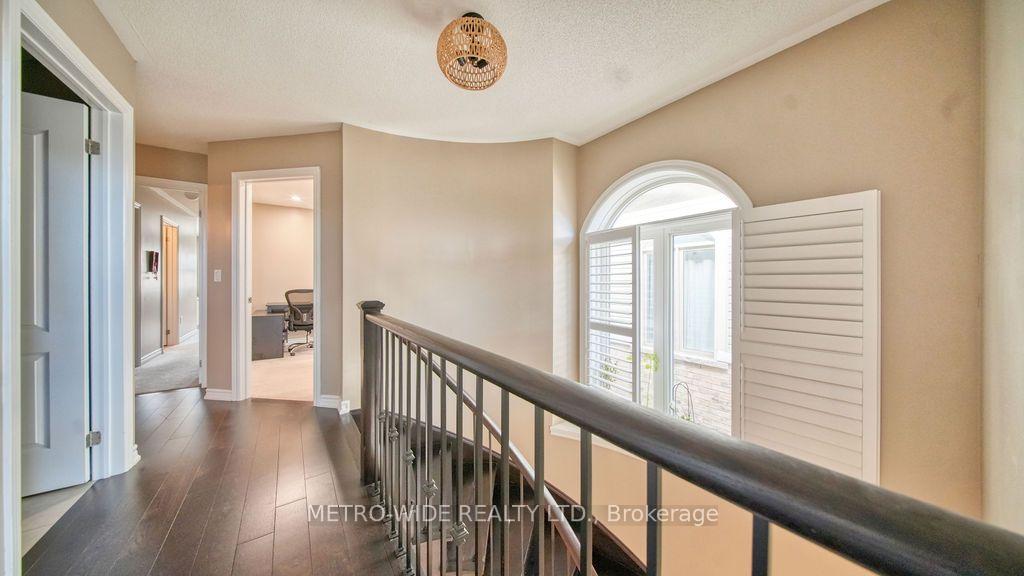 Photo 27 of 1247 Graham Clapp Avenue, Oshawa, Taunton — HOMEH