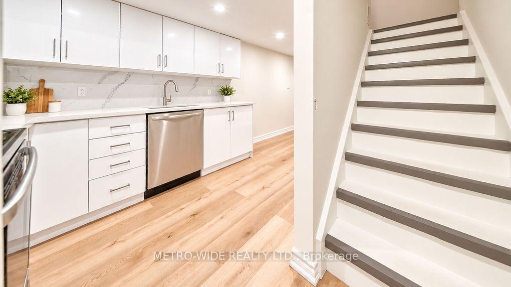 Photo 40 of 1247 Graham Clapp Avenue, Oshawa, Taunton — HOMEH