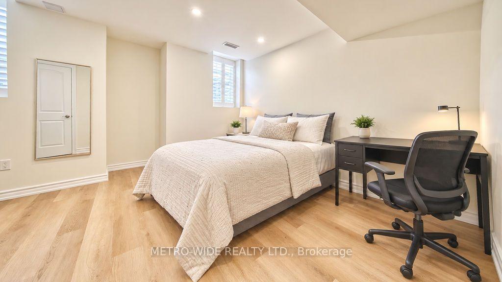 Photo 45 of 1247 Graham Clapp Avenue, Oshawa, Taunton — HOMEH