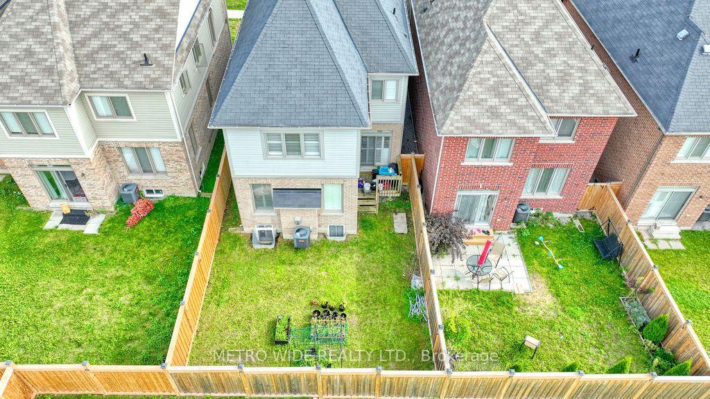 Photo 49 of 1247 Graham Clapp Avenue, Oshawa, Taunton — HOMEH