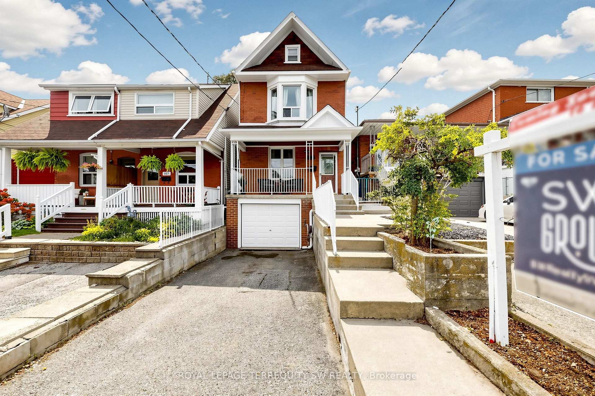 Photo of 105 Barker Avenue