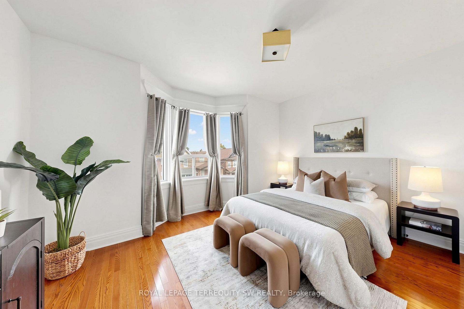 Photo 12 of 105 Barker Avenue, Toronto, Danforth Village-East York — HOMEH
