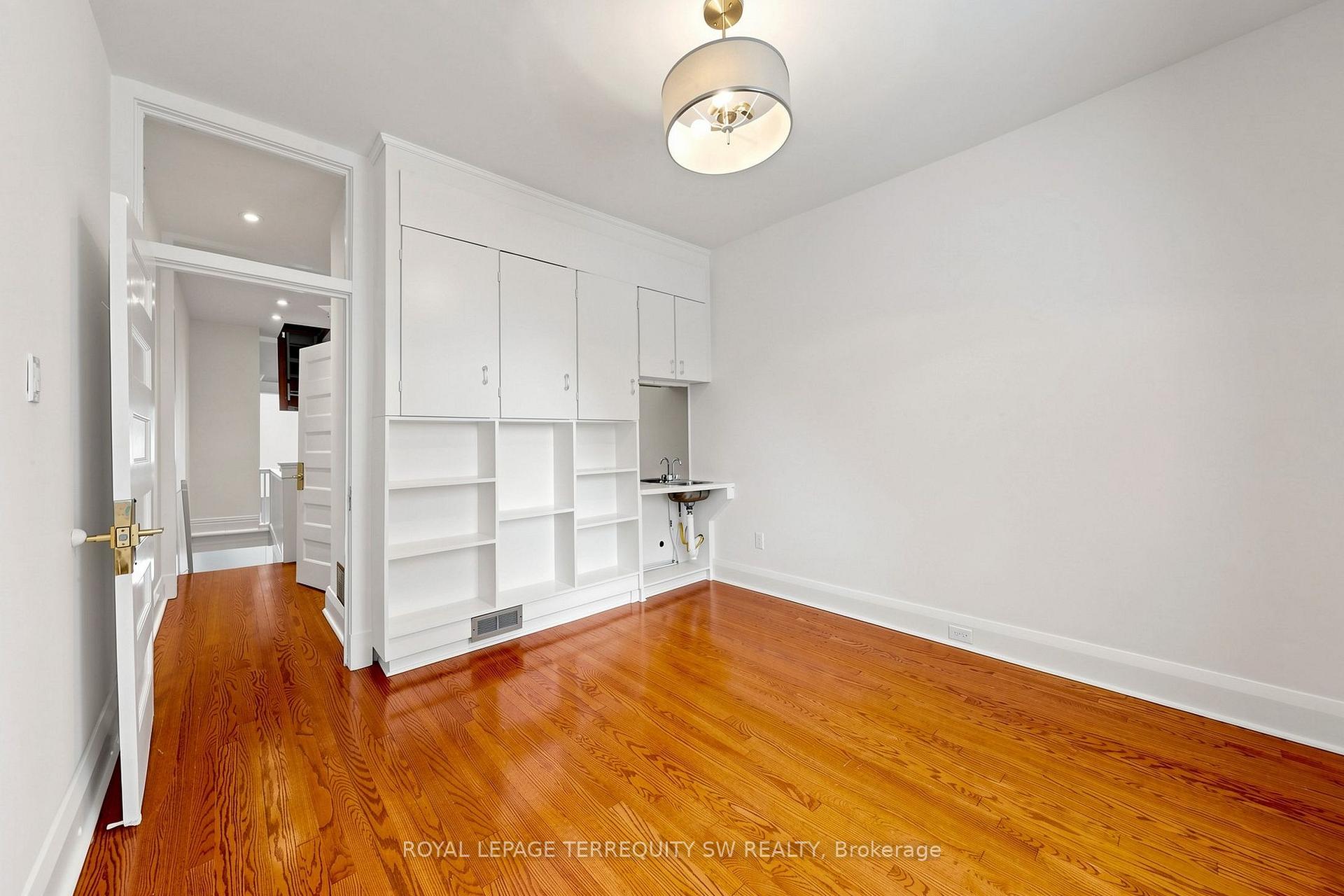 Photo 15 of 105 Barker Avenue, Toronto, Danforth Village-East York — HOMEH