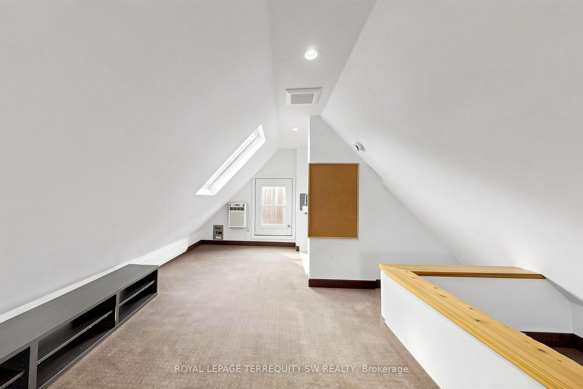 Photo 19 of 105 Barker Avenue, Toronto, Danforth Village-East York — HOMEH